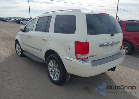 2007 Chrysler Aspen Limited из США, поврежденный, VIN 1A8HX58227F525370